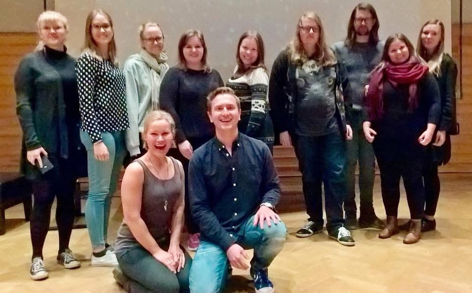 Yhteiskuvassa Kokkolan AMK:n ja konservatorion opiskelijoita ja oppilaita vuodelta 2018